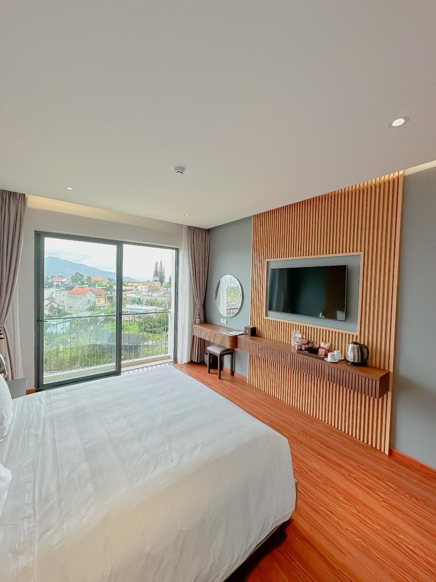 Sunflower Hotel & Resort Bao Loc Bagian luar foto